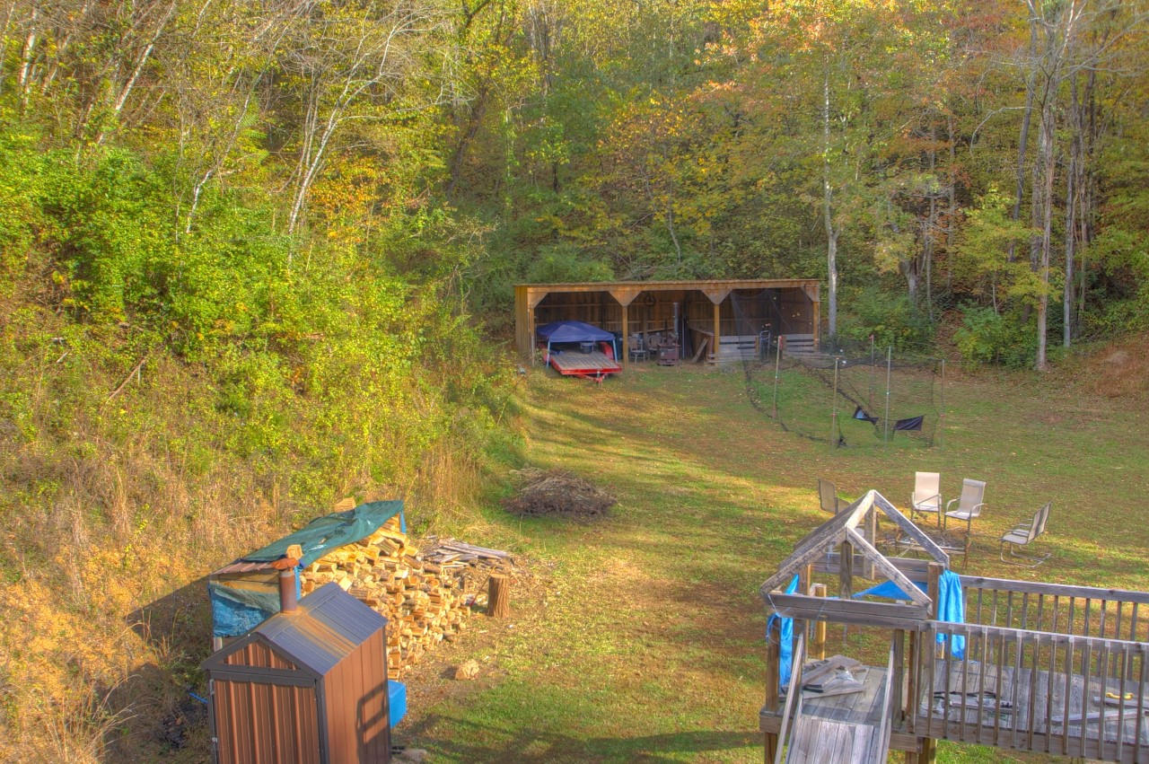 255 Green Valley Road Newport, TN 37821 - Photo 29 of 33 Yard