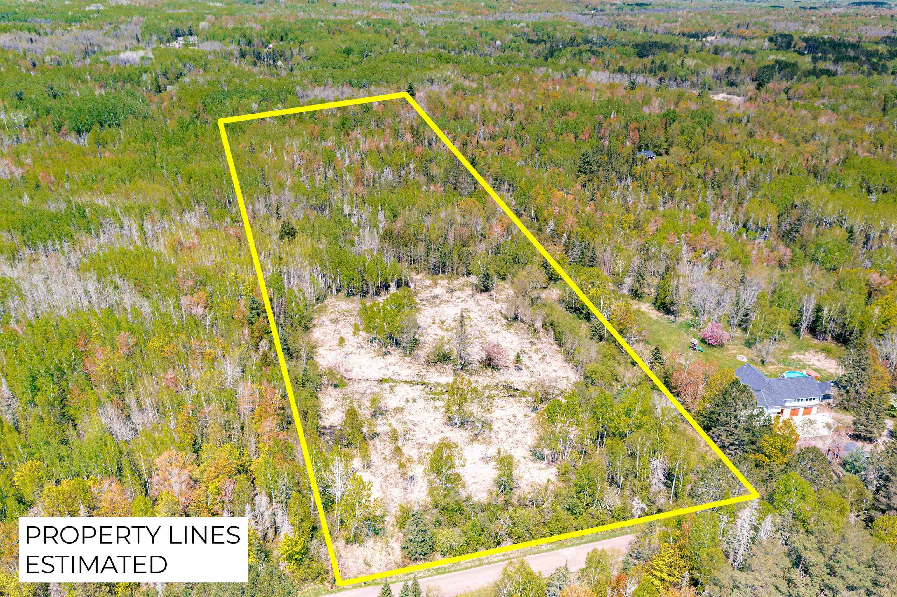 30-xx Whiteside Road Duluth, MN 55804 - Photo 1 of 12 View of property location featuring property parcel outlined and a heavily wooded area