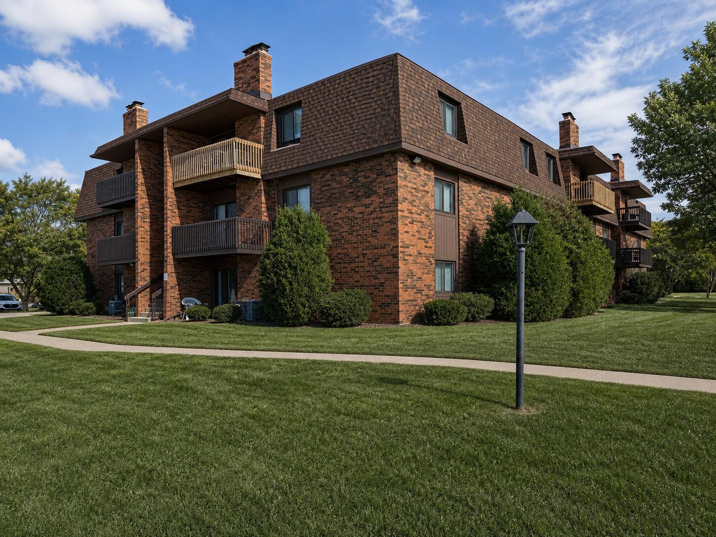 2049 45th Street, Unit 201 Highland, IN 46322 - Photo 1 of 1 1448x1086
