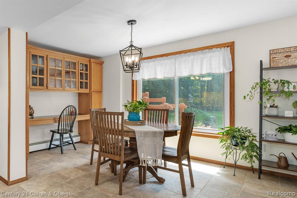4370 Maybee Road Lake Orion, MI 48359 - Photo 11 of 53