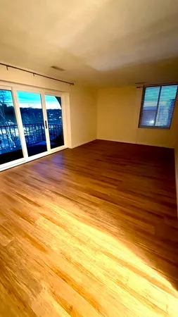 $2,800 | 1004 Paradise Road, Unit 3N, Swampscott, MA 01907