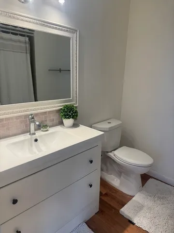 $3,100 | 1004 Paradise Road, Unit 3N, Swampscott, MA 01907