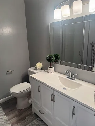 $3,100 | 1004 Paradise Road, Unit 3N, Swampscott, MA 01907