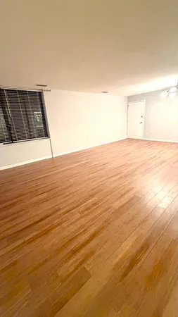 $2,800 | 1004 Paradise Road, Unit 3N, Swampscott, MA 01907