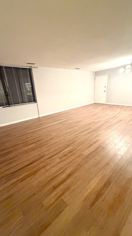 1004 Paradise Road, Unit 3N Swampscott, MA 01907 - Photo 7 of 29