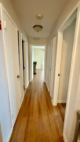 $3,100 | 1004 Paradise Road, Unit 3N, Swampscott, MA 01907