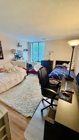 $3,100 | 1004 Paradise Road, Unit 3N, Swampscott, MA 01907