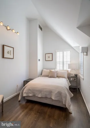 $12,250 | 3500 P Street Northwest, Washington, DC 20007