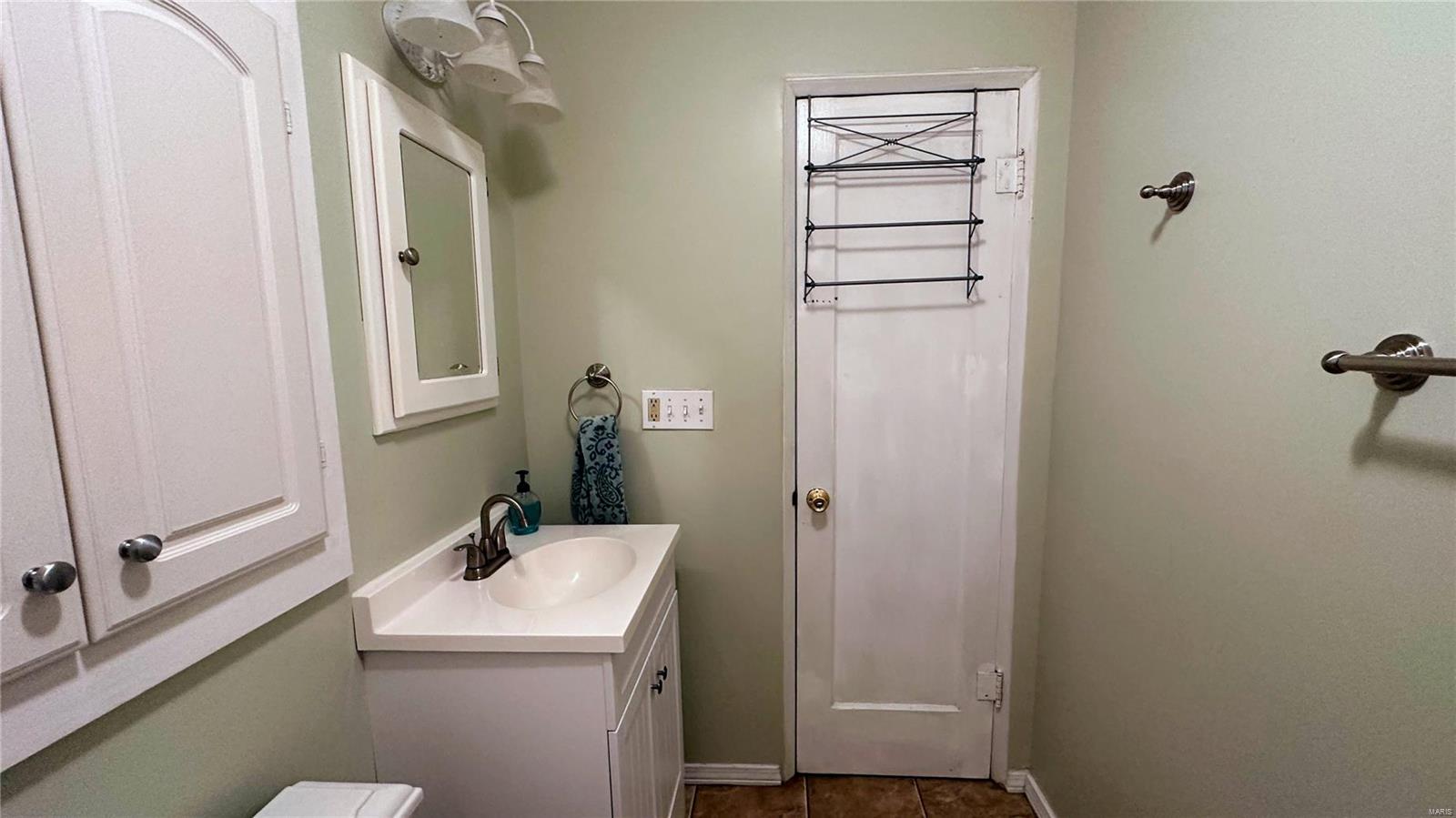 2400 Edison Avenue Granite City, IL 62040 - Photo 21 of 28