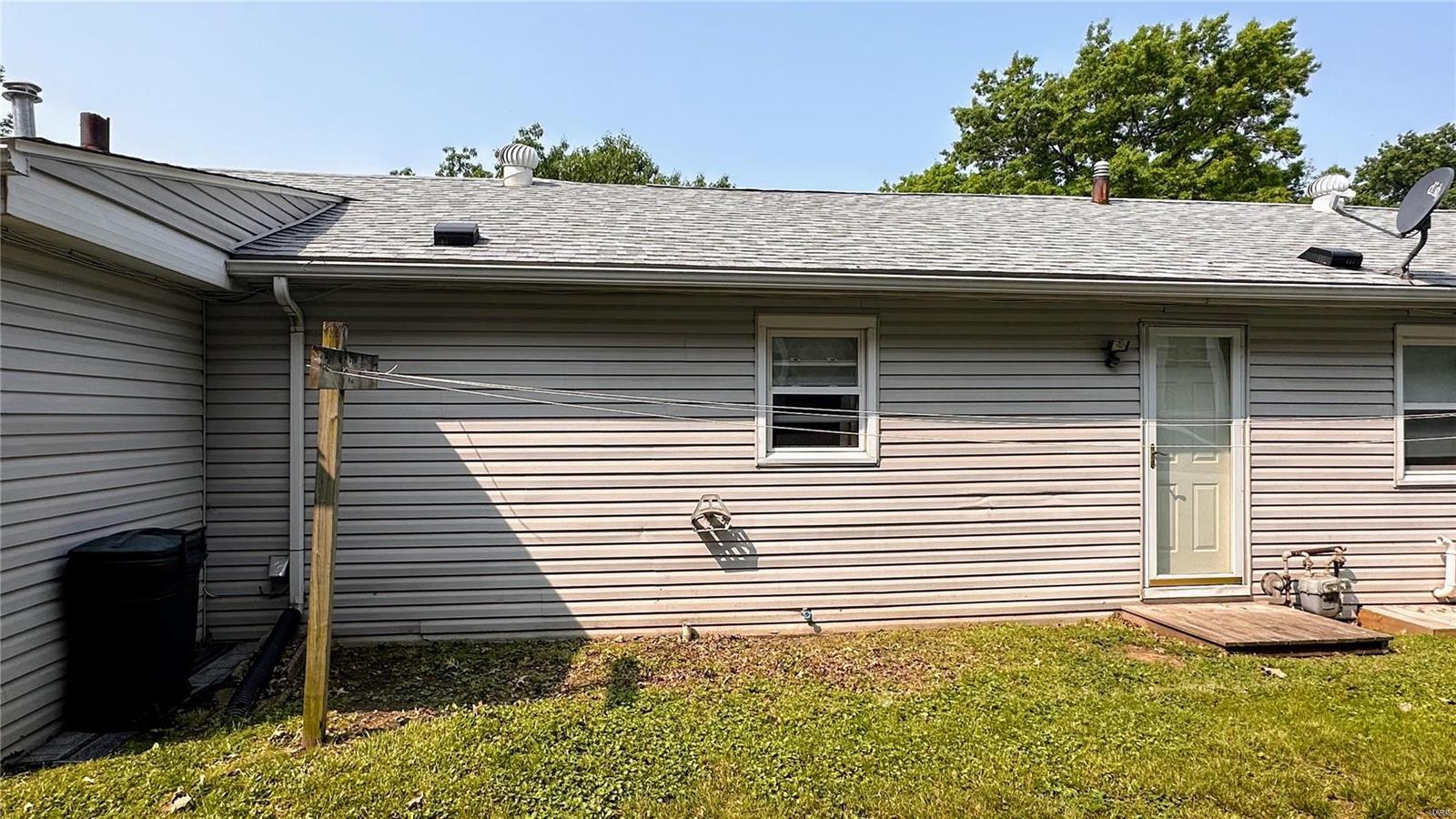 2400 Edison Avenue Granite City, IL 62040 - Photo 8 of 28