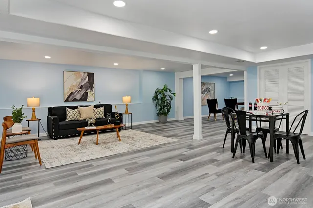 $769,500 | 12330 Southeast 204th Street, Kent, WA 98031