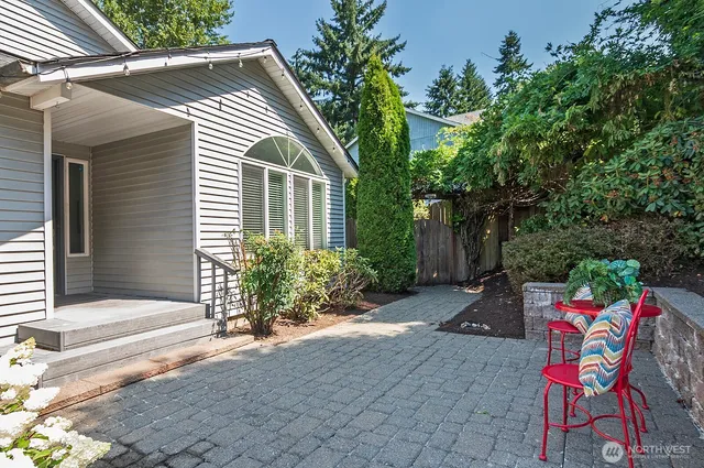 $769,500 | 12330 Southeast 204th Street, Kent, WA 98031