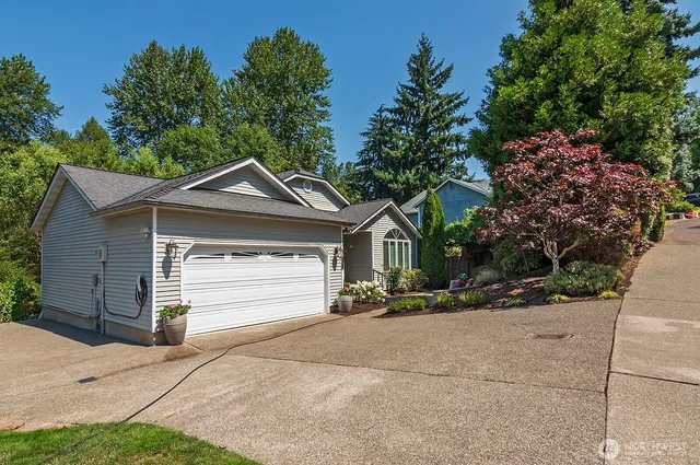 $769,500 | 12330 Southeast 204th Street, Kent, WA 98031
