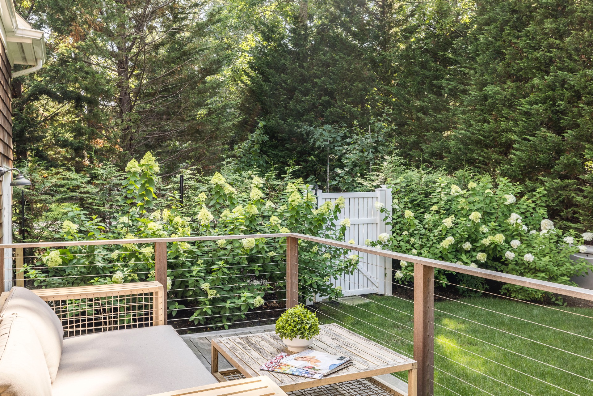 178 Kings Point Road East Hampton, NY 11937 - Photo 29 of 38