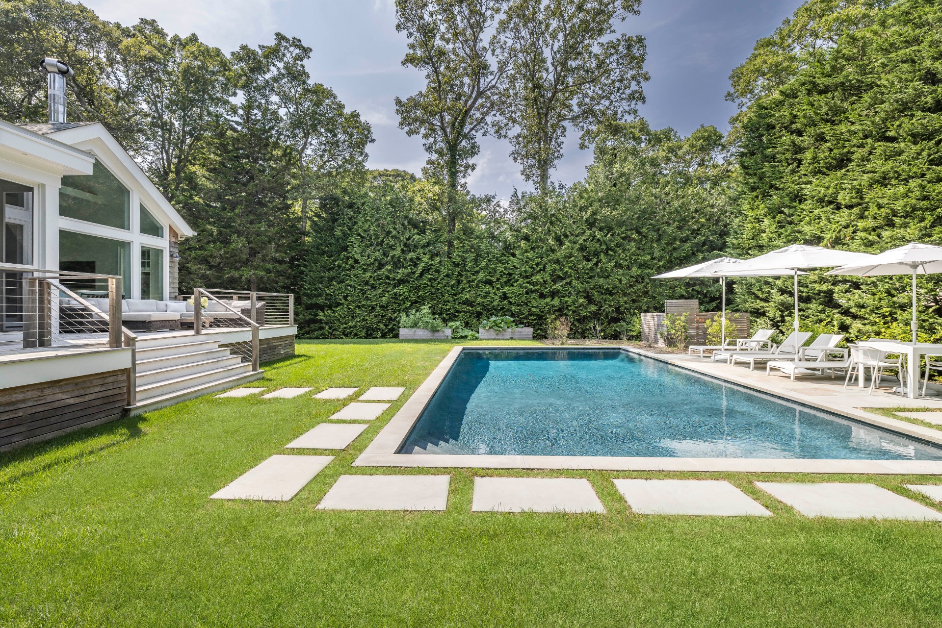 178 Kings Point Road East Hampton, NY 11937 - Photo 31 of 38