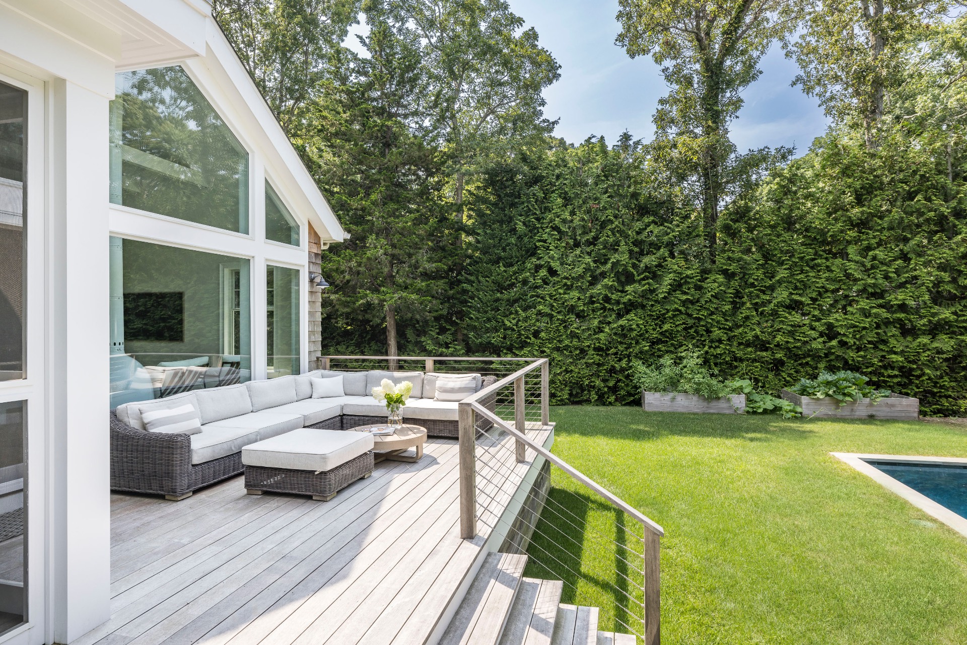 178 Kings Point Road East Hampton, NY 11937 - Photo 33 of 38