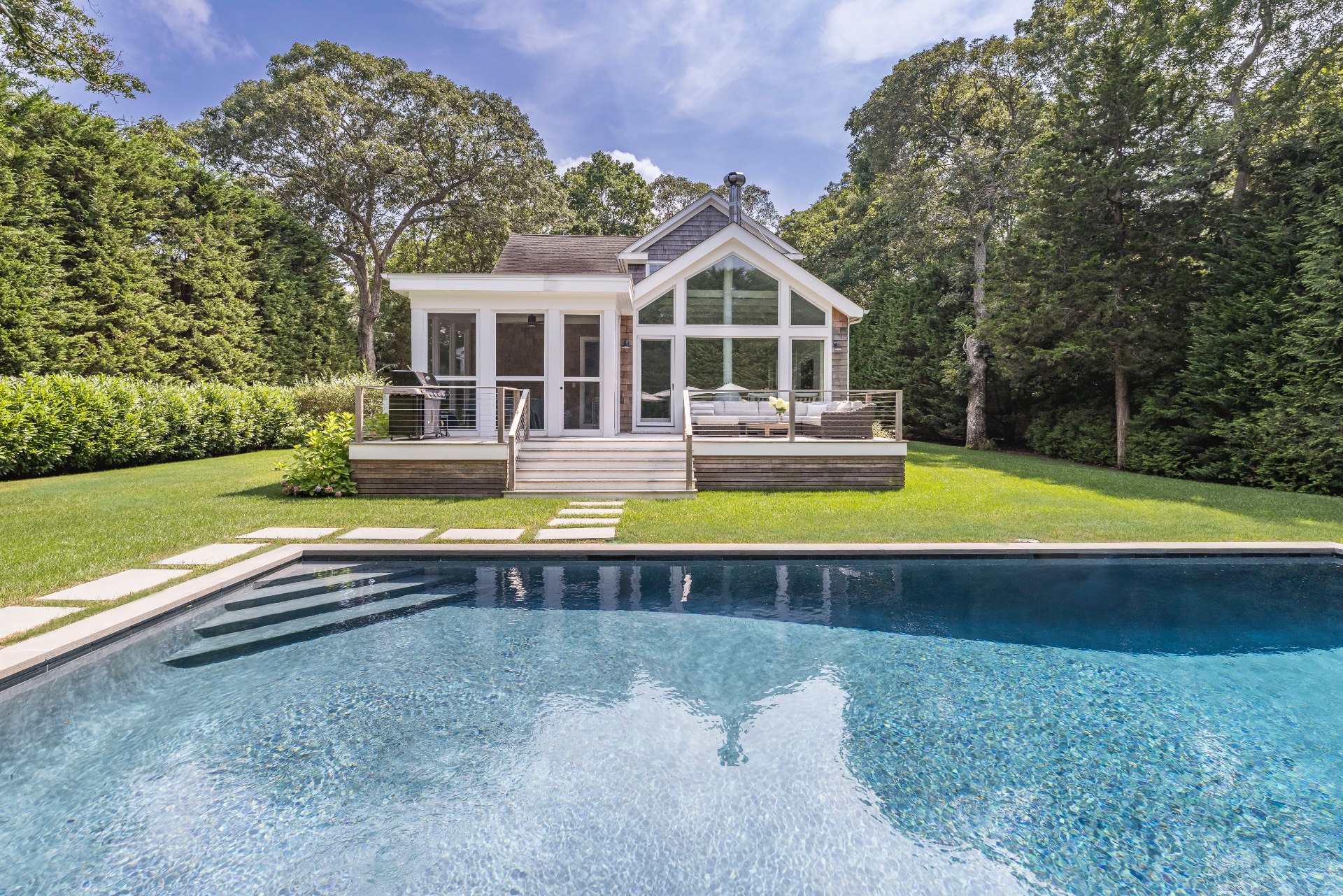 178 Kings Point Road East Hampton, NY 11937 - Photo 35 of 38