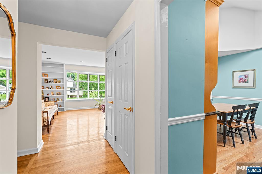 226 Mulberry Place Ridgewood, NJ 07450 - Photo 7 of 46