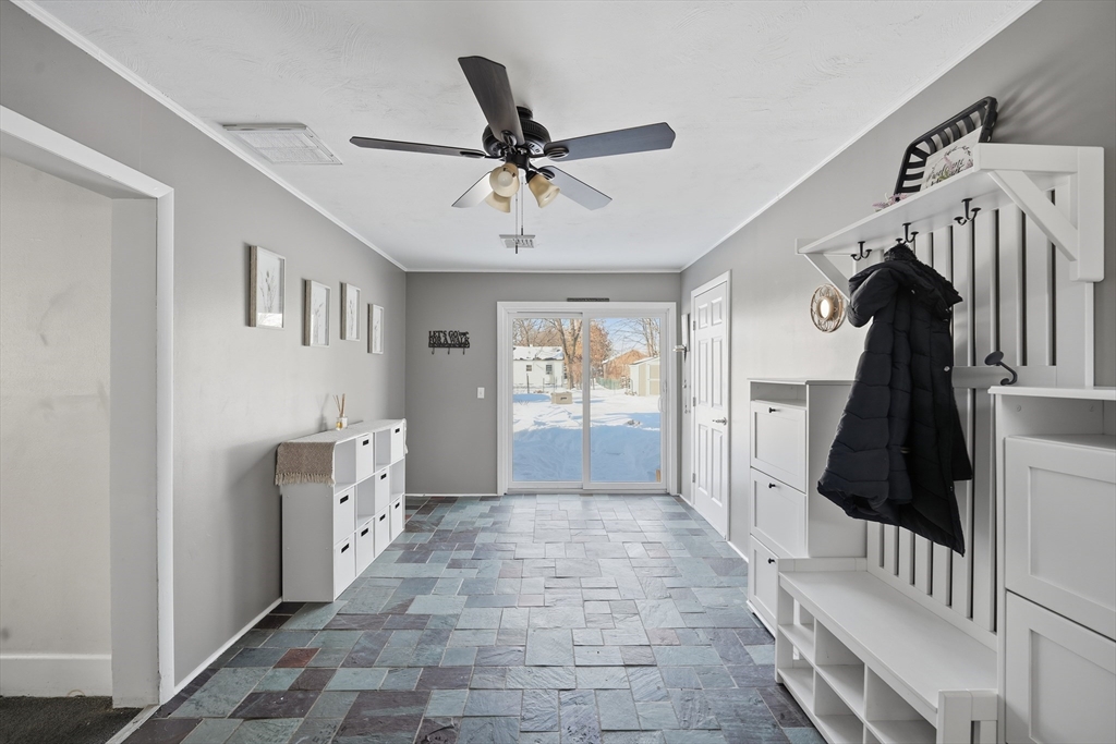 52 Falmouth Road Chicopee, MA 01020 - Photo 4 of 32