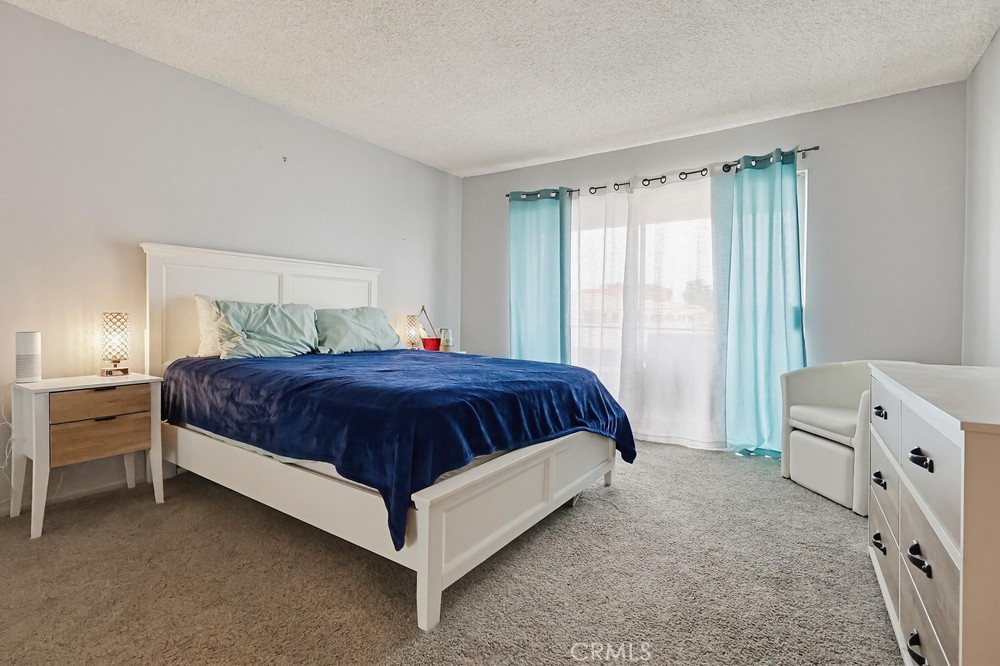 1187 East 3rd Street, Unit 210 Long Beach, CA 90802 - Photo 7 of 10 Primary Bedroom