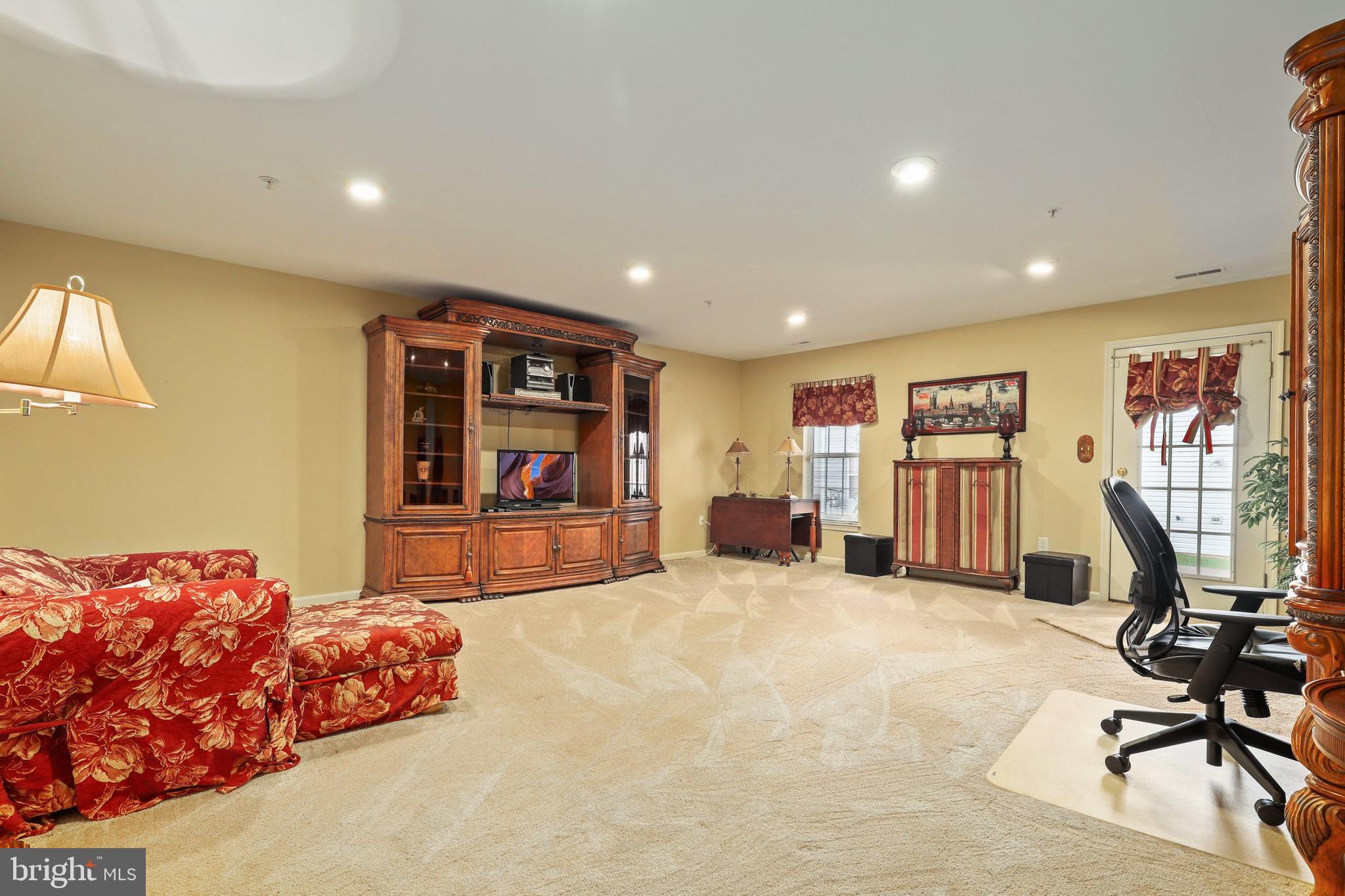 14018 Rockingham Road Germantown, MD 20874 - Photo 30 of 36 Gallery Image 30