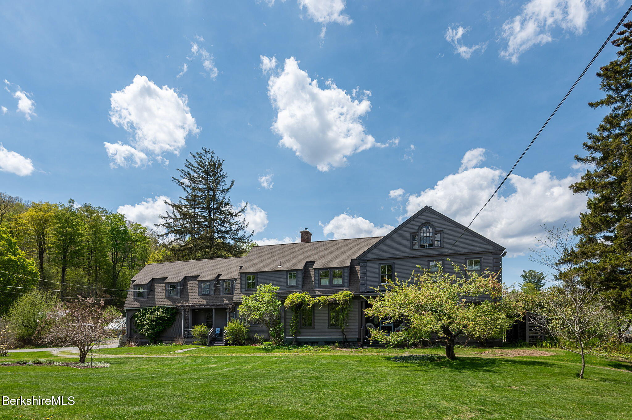 14 South Street Ashfield, MA 01330 - Photo 1 of 32 A6_South-St-MAIN_003_