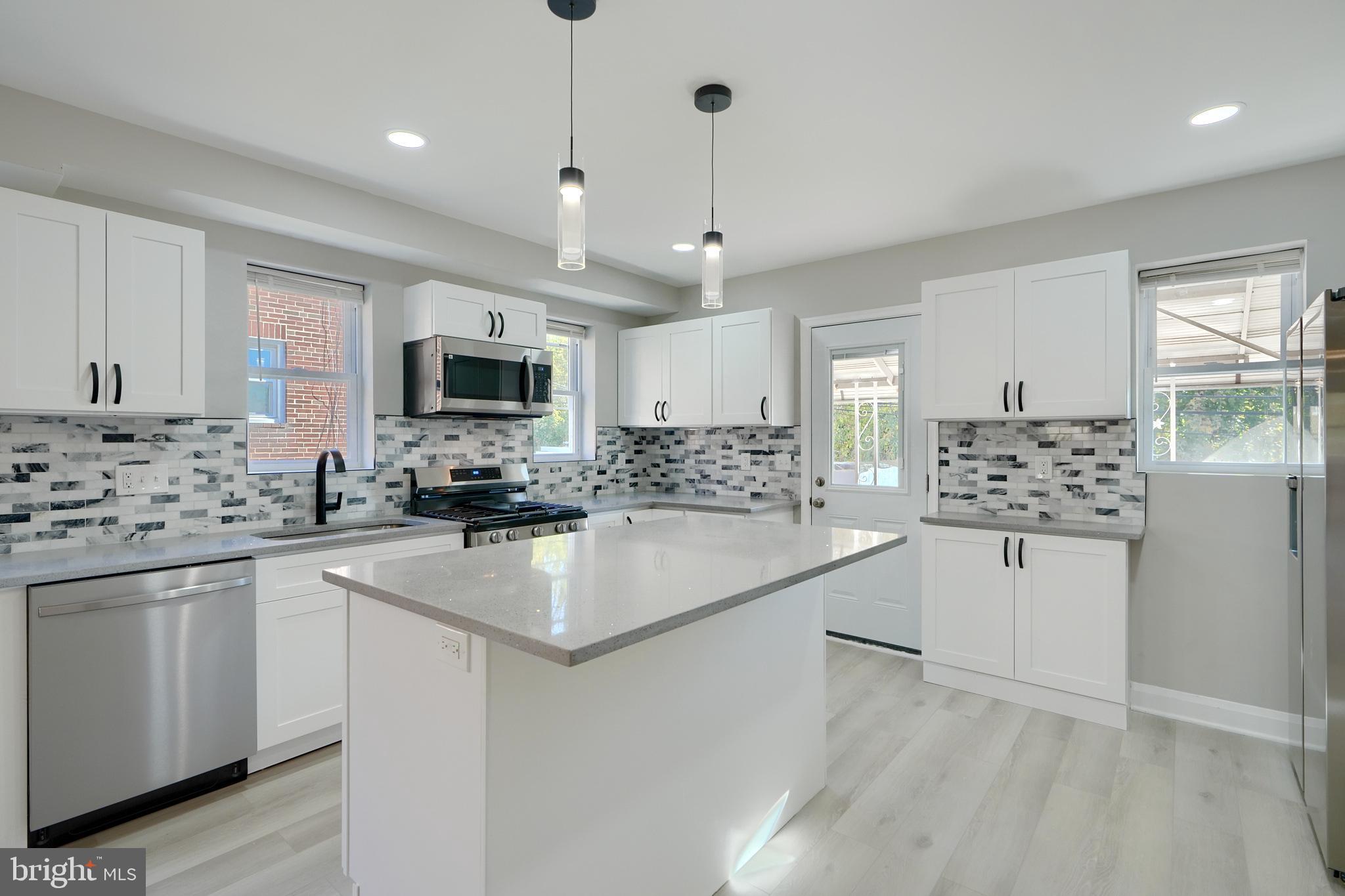 4507 Harcourt Road Baltimore, MD 21214 - Photo 3 of 40 Gallery Image 3