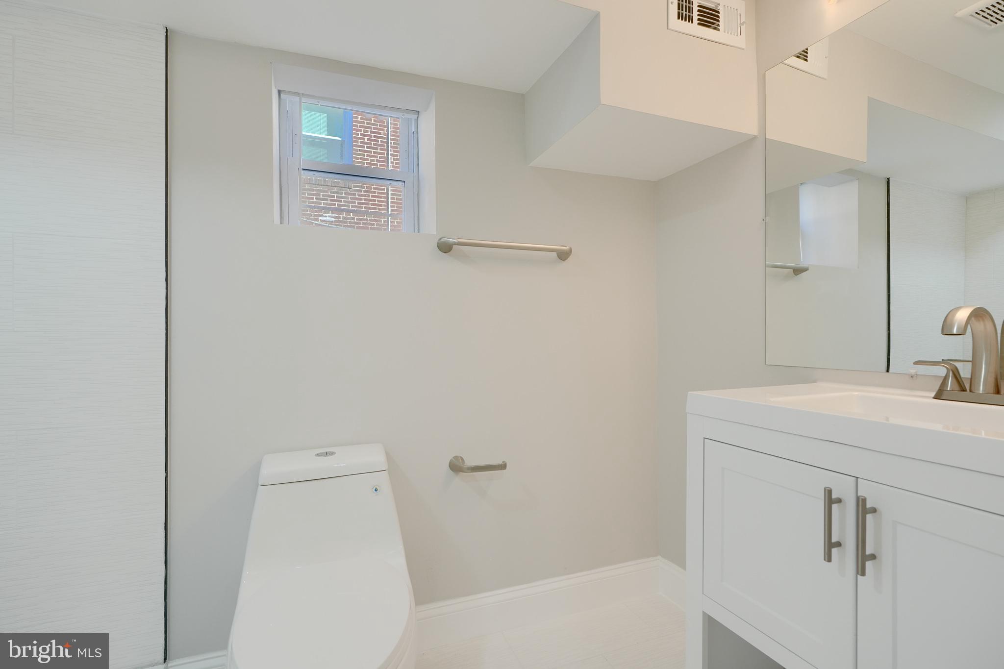 4507 Harcourt Road Baltimore, MD 21214 - Photo 33 of 40 Gallery Image 33