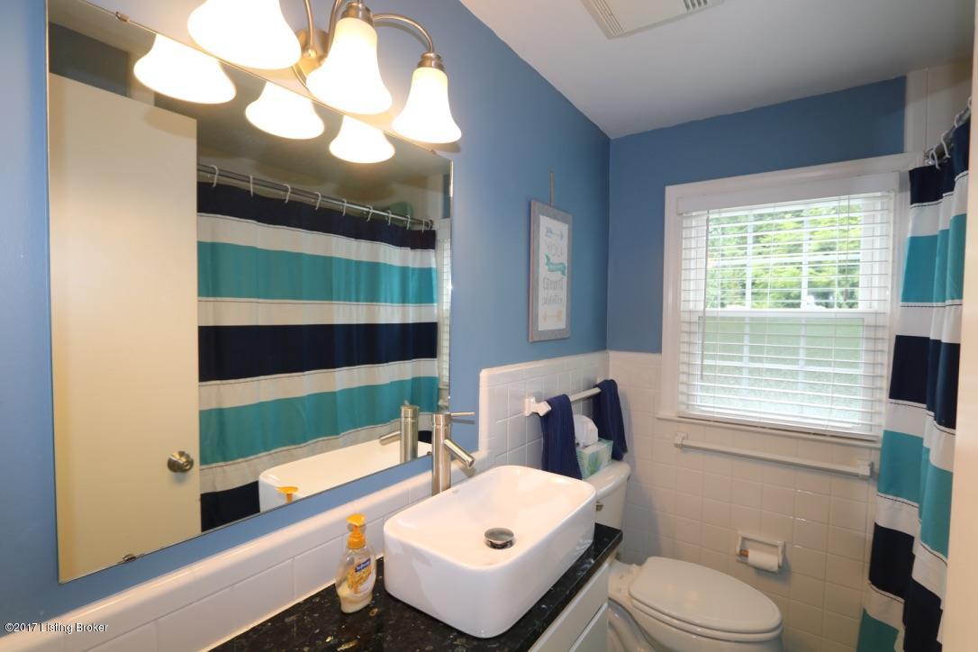 218 Fairmeade Road Louisville, KY 40207 - Photo 34 of 56 UNADJUSTEDNONRAW_thumb_5461