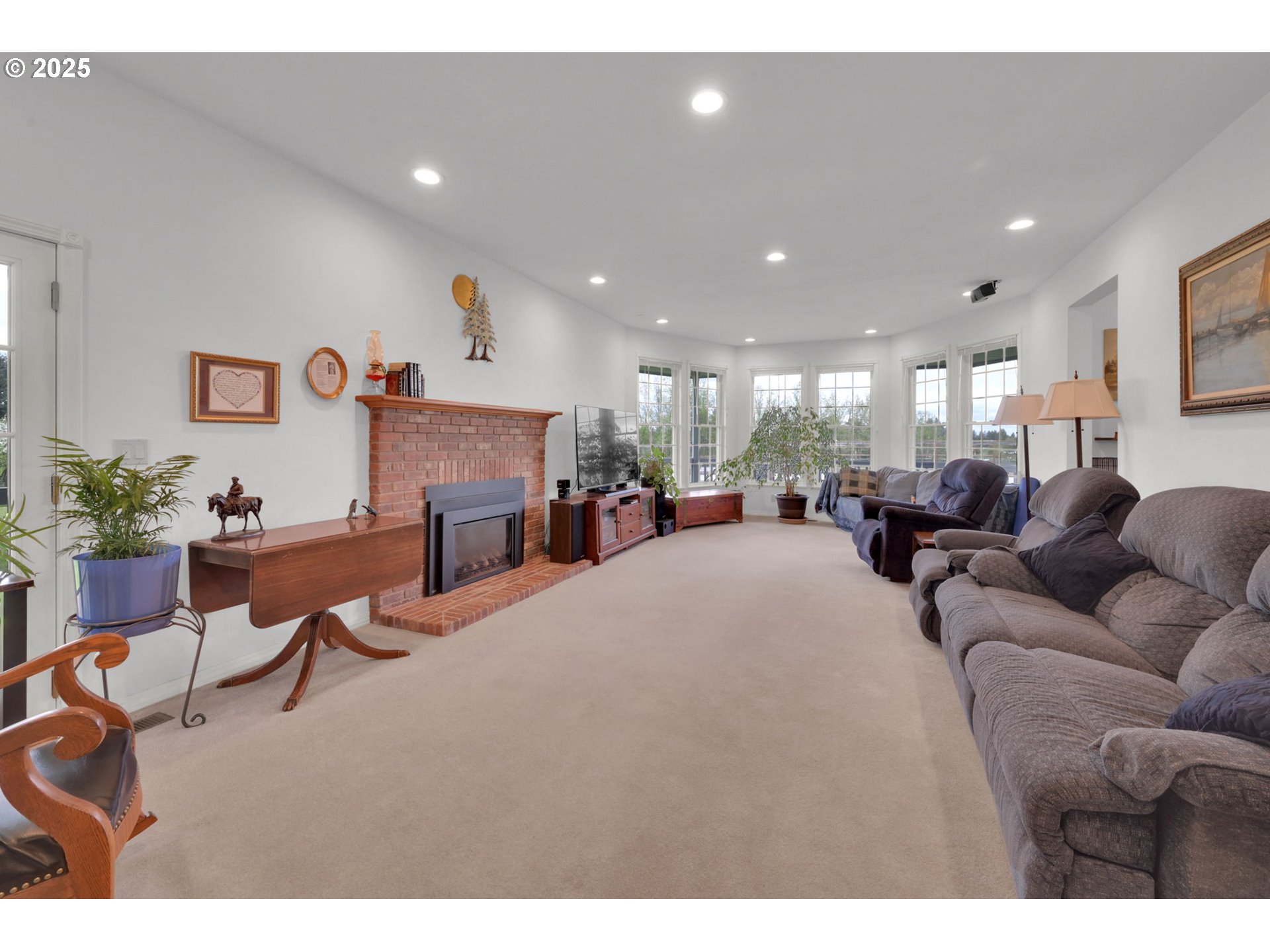 25812 Fleck Road Veneta, OR 97487 - Photo 3 of 31 Gallery Image 3