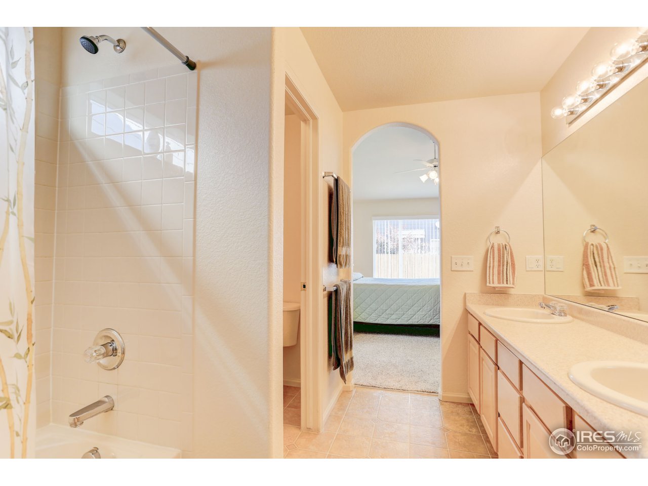 2008 Falcon Ridge Drive Fort Collins, CO 80528 - Photo 20 of 31 full master bath