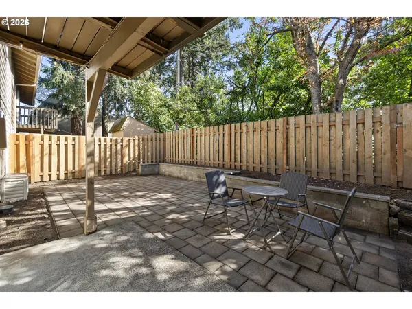 $219,999 | 16851 Southeast Powell Boulevard, Portland, OR 97236