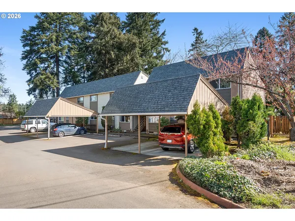 $219,999 | 16851 Southeast Powell Boulevard, Portland, OR 97236