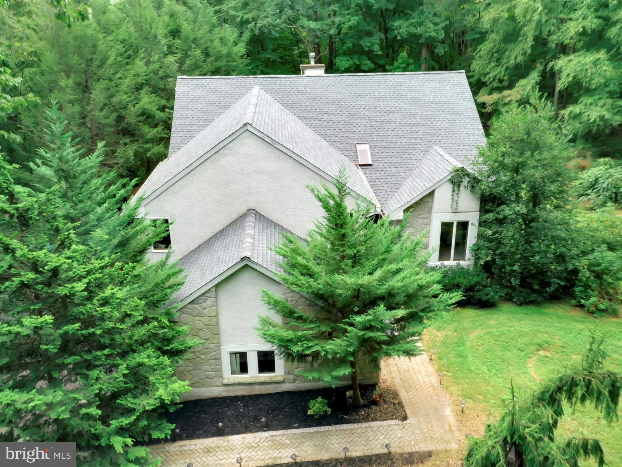 2058 St Peters Road Pottstown, PA 19465 - Photo 1 of 39 Beautiful setting for this home!