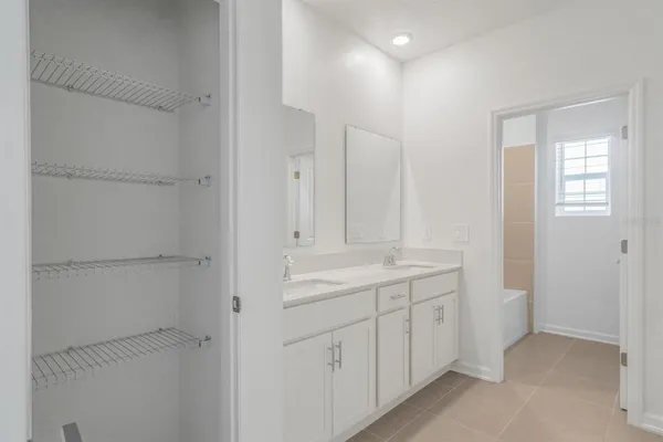 $3,190 | 5656 Lemon Grass Street, Clermont, FL 34714