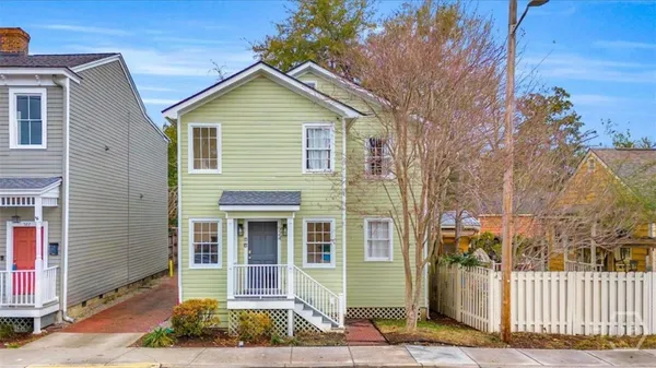 $850,000 | 524 Nicoll Street, Savannah, GA 31401