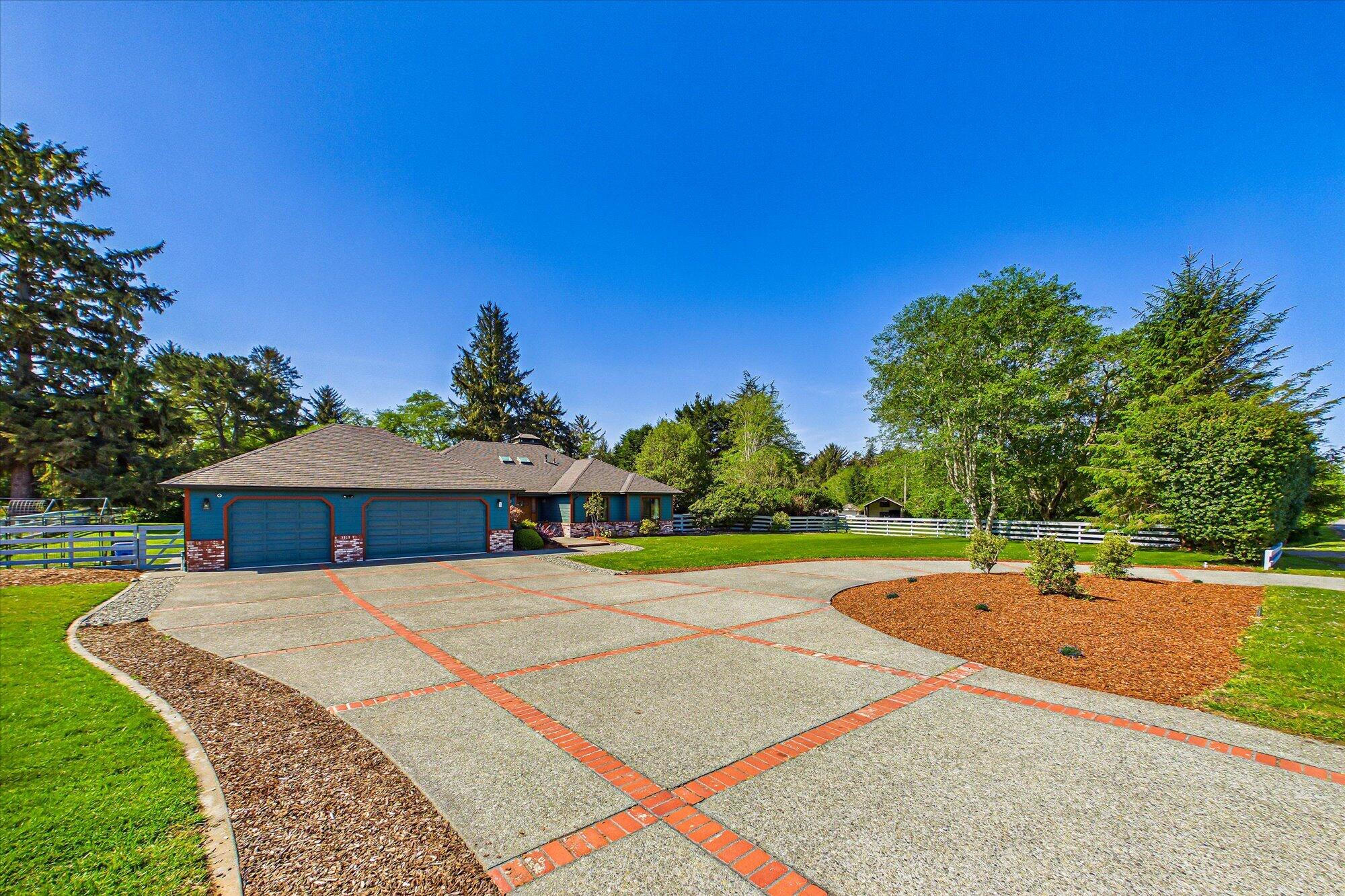 1300 Clam Beach Road McKinleyville, CA 95519 - Photo 11 of 116