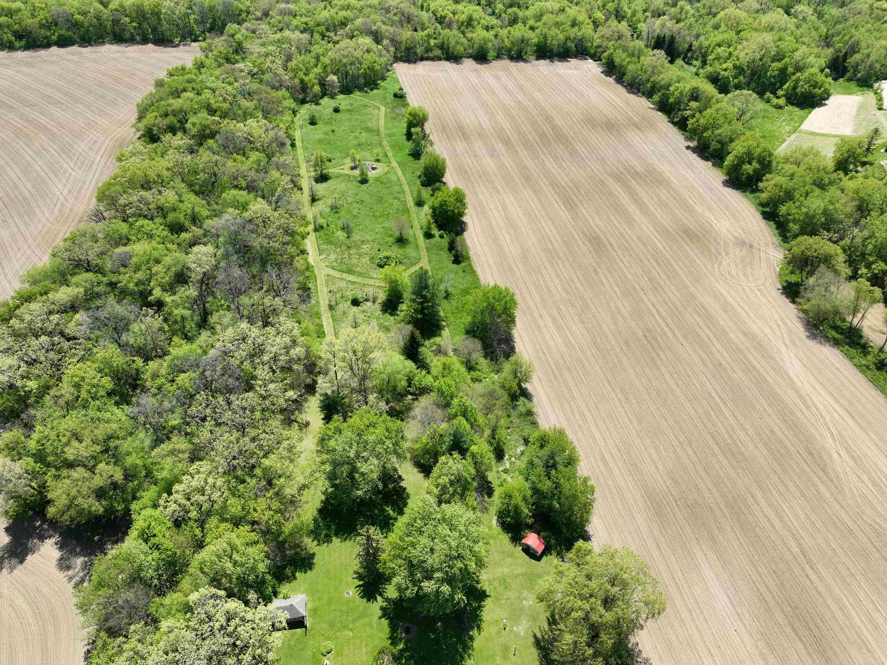 2112 Utica Road Cambridge, WI 53523 - Photo 49 of 52