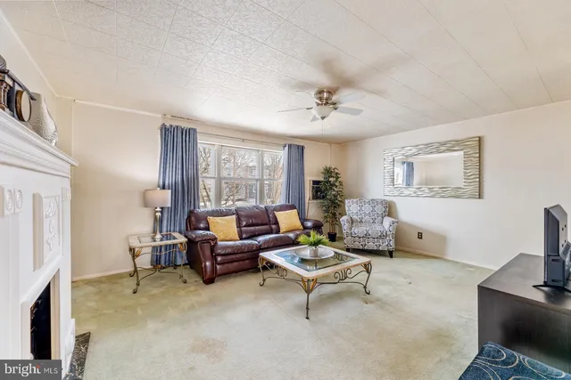 $329,997 | 3602 Essex Lane, Philadelphia, PA 19114