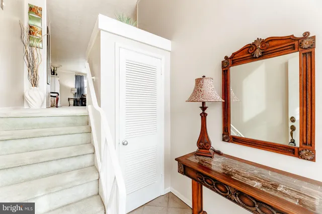 $329,997 | 3602 Essex Lane, Philadelphia, PA 19114