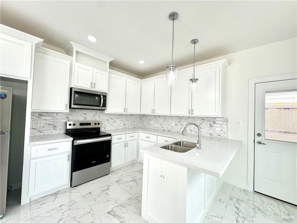 2100 Selena Street, Unit 1 Mission, TX 78572 - Photo 3 of 11