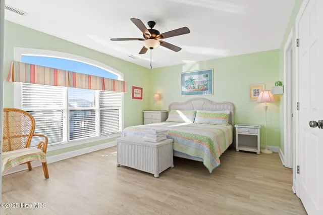 $990,000 | 109 Salisbury Street, Holden Beach, NC 28462