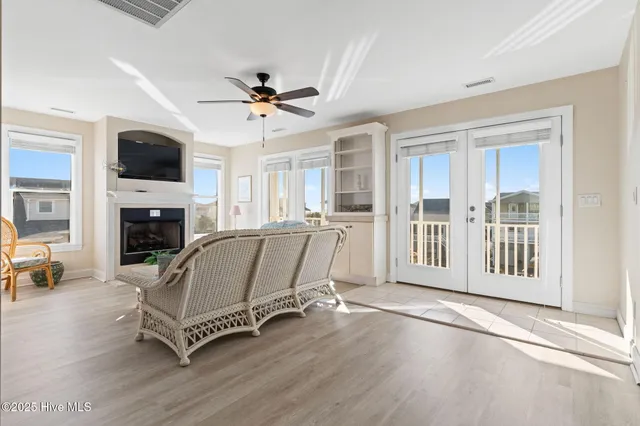 $990,000 | 109 Salisbury Street, Holden Beach, NC 28462