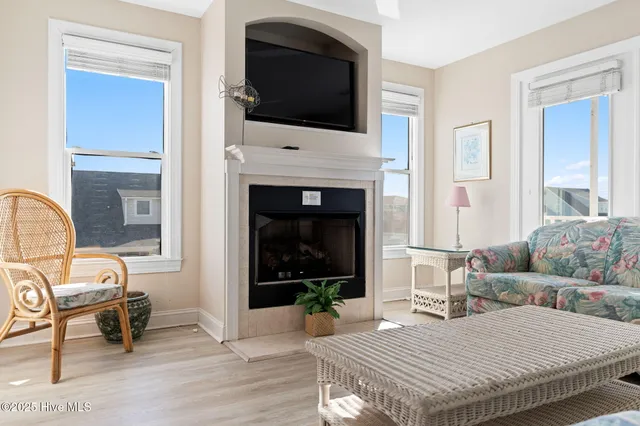 $990,000 | 109 Salisbury Street, Holden Beach, NC 28462