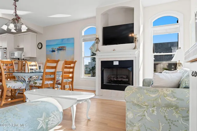 $990,000 | 109 Salisbury Street, Holden Beach, NC 28462