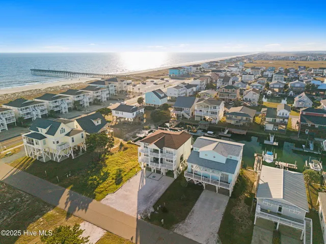 $990,000 | 109 Salisbury Street, Holden Beach, NC 28462