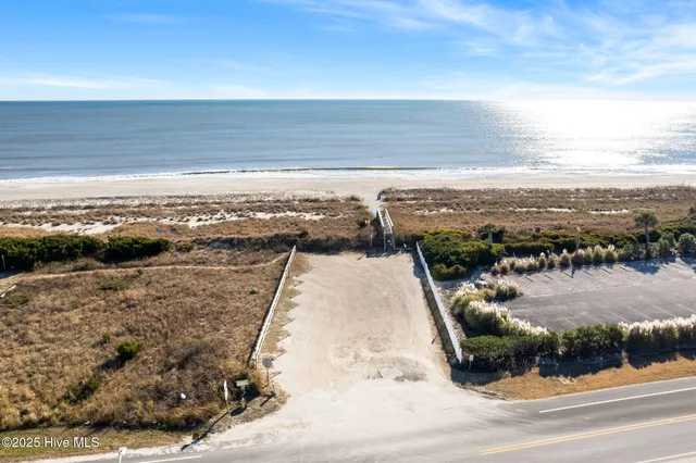 $990,000 | 109 Salisbury Street, Holden Beach, NC 28462