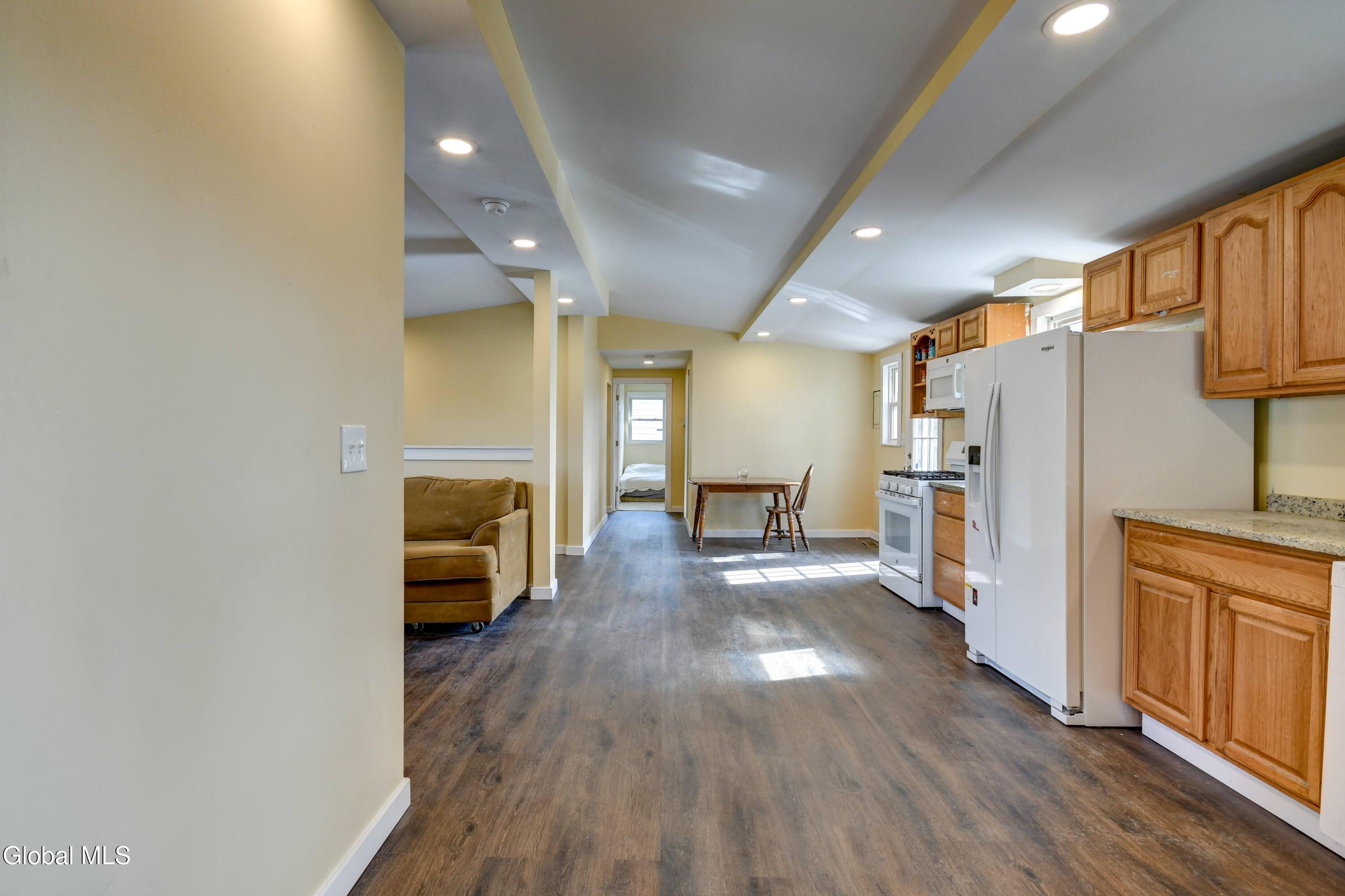 10 Brant Road Johnstown, NY 12095 - Photo 14 of 53 10 Brandt-47