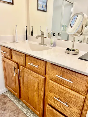 $124,999 | 9261 Sunrise Lakes Boulevard, Unit 304, Sunrise, FL 33322