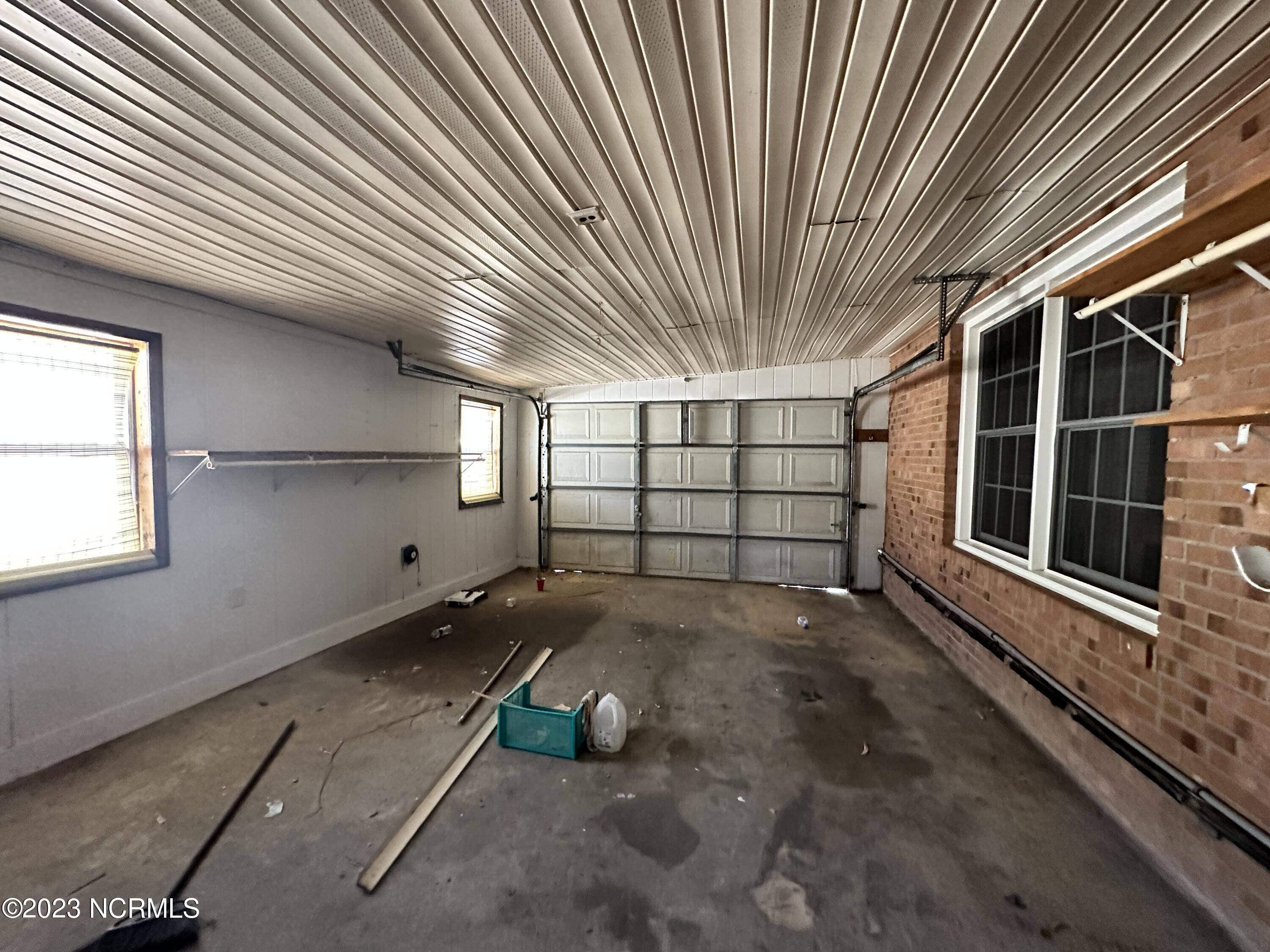 2389 Whichards Beach Road Chocowinity, NC 27817 - Photo 25 of 46 025 Attached Garage